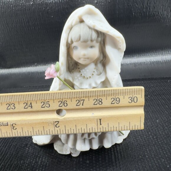 Vintage 1997 Kim Anderson Pretty as a Picture Promise Of Love Ceramic Figurine - Picture 3 of 8
